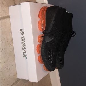Vapor Max Nike shoes